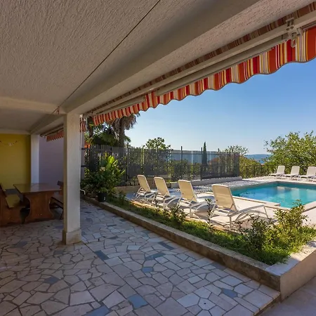 Sea View Apartament *