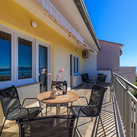 Sea View Apartmán *