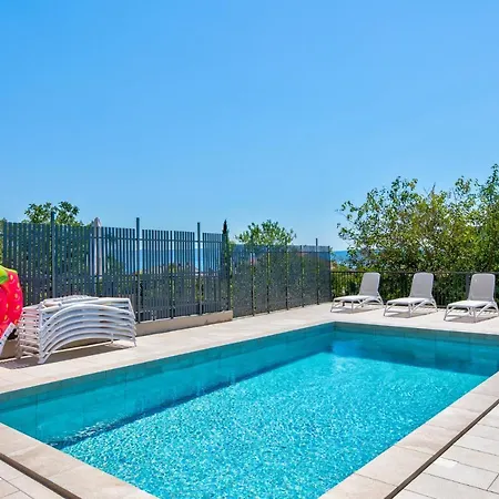 Sea View ツリクヴェニツァ